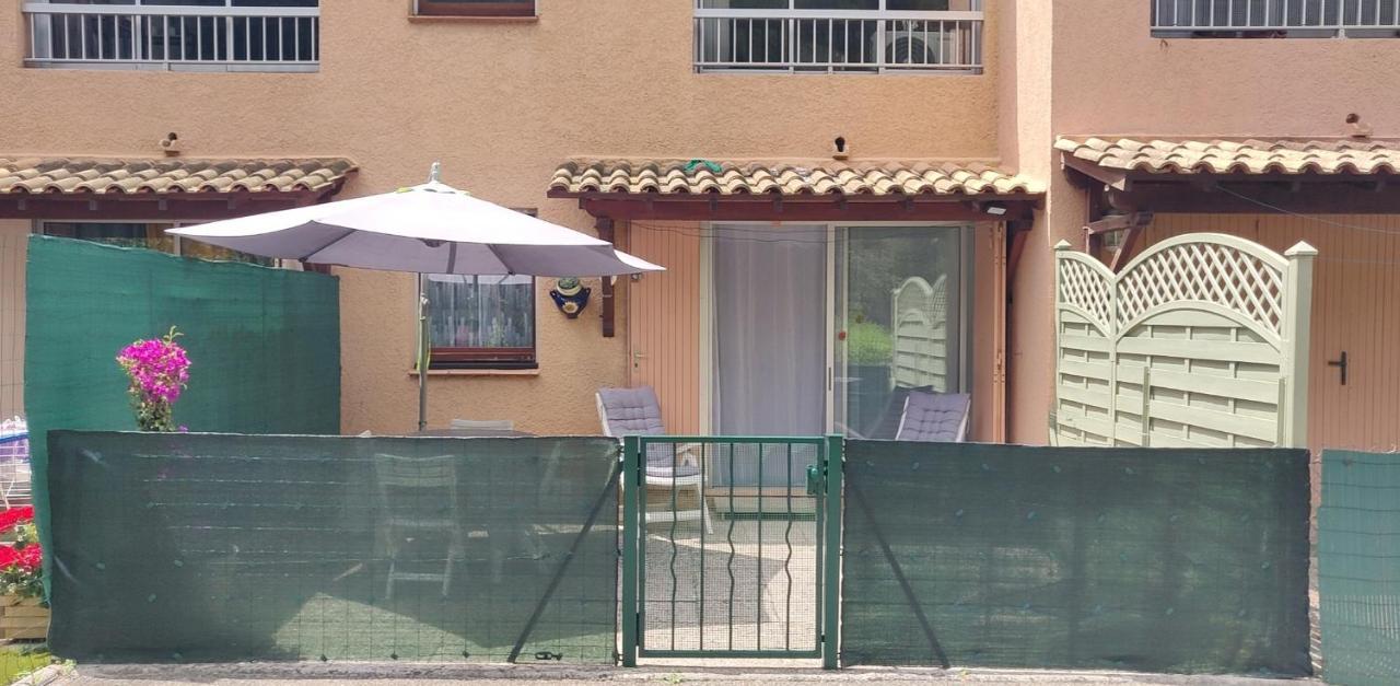 Appartement T2 46M2 Avec Grande Terrasse Sanary-sur-Mer Extérieur photo